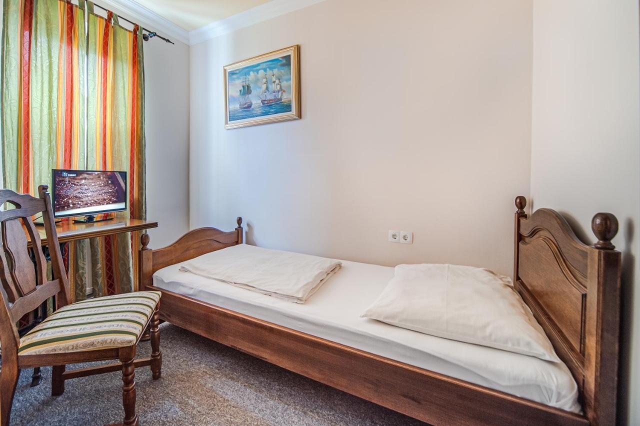 Garni Hotel Terano Maribor Exteriör bild