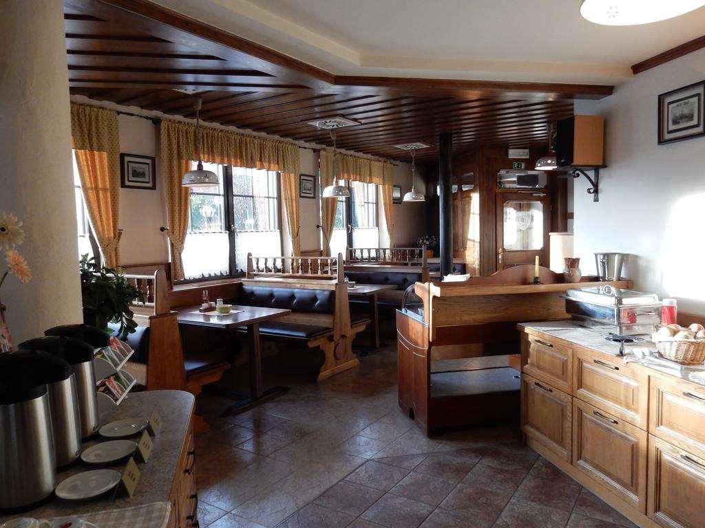 Garni Hotel Terano Maribor Restaurang bild