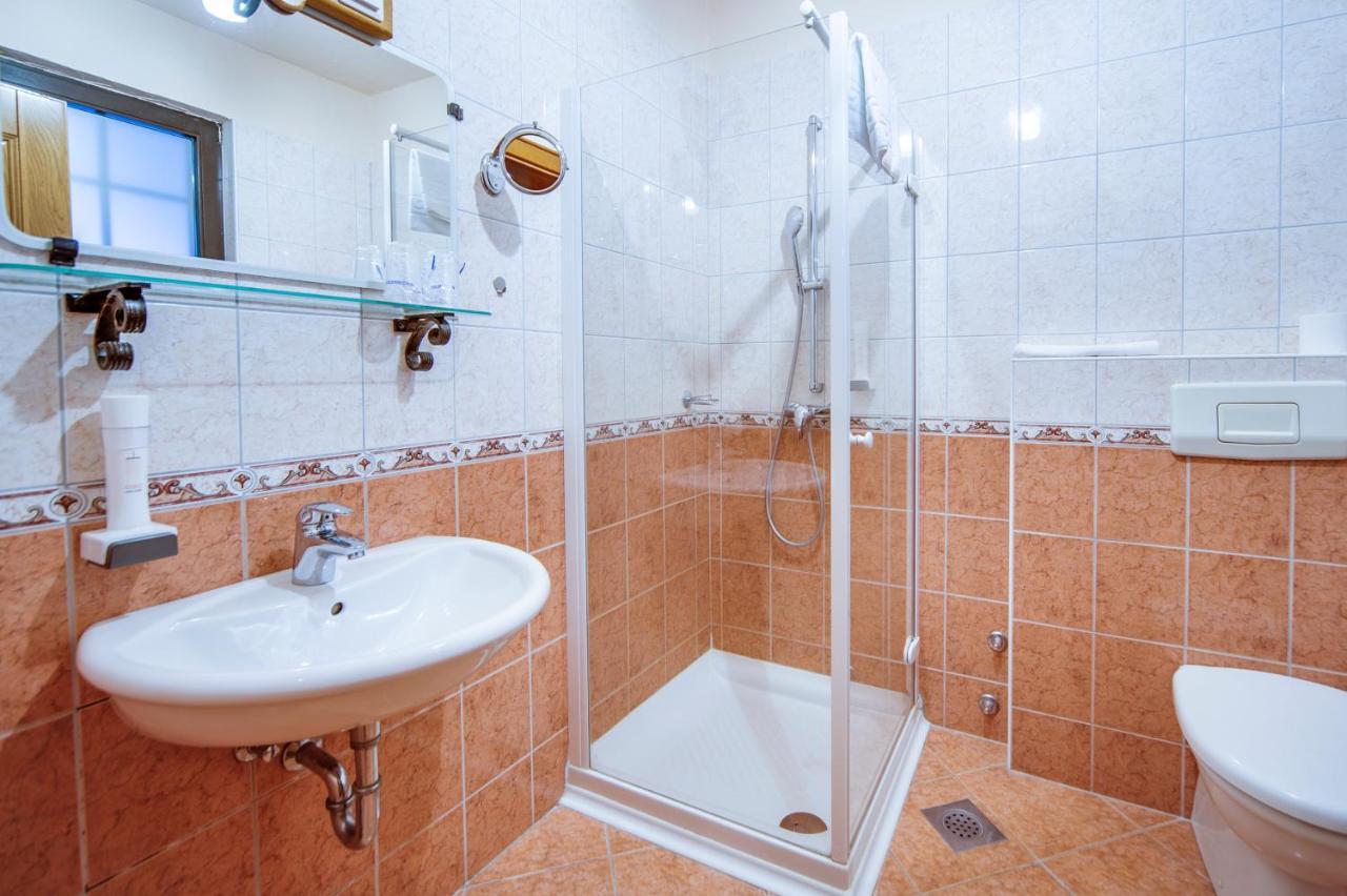 Garni Hotel Terano Maribor Exteriör bild